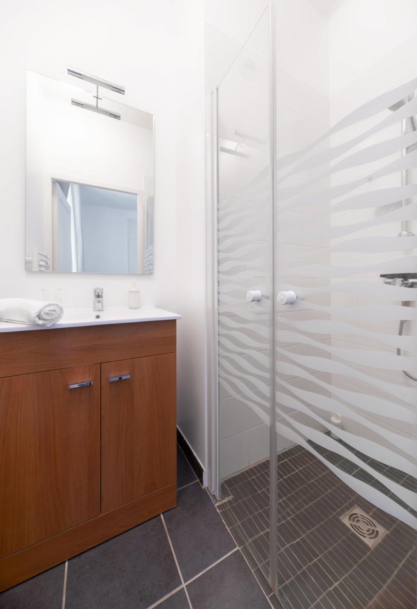 Le Brit - Grand Appartement Design, 3 Chambres, Centre Ville Βισύ Εξωτερικό φωτογραφία