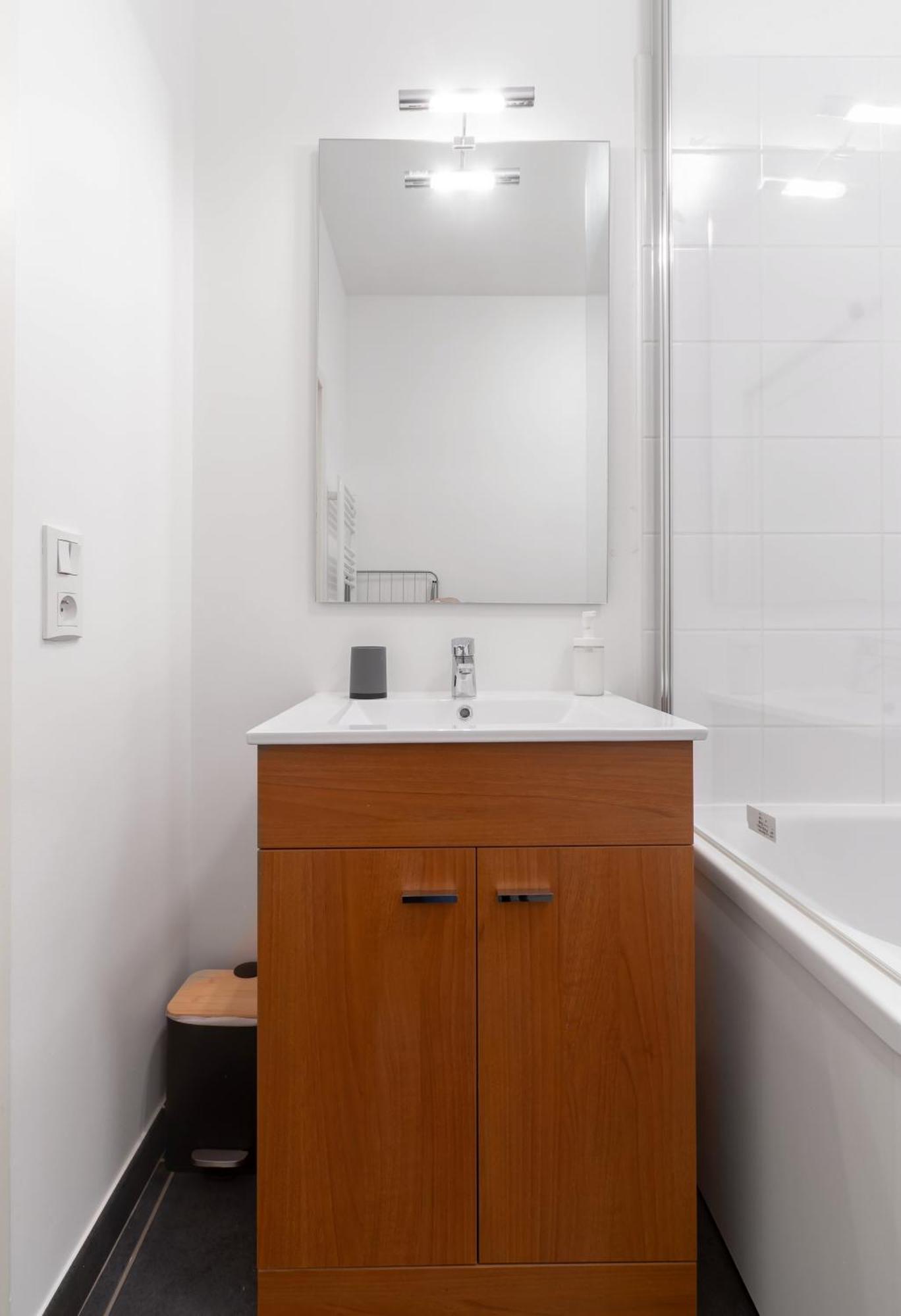 Le Brit - Grand Appartement Design, 3 Chambres, Centre Ville Βισύ Εξωτερικό φωτογραφία