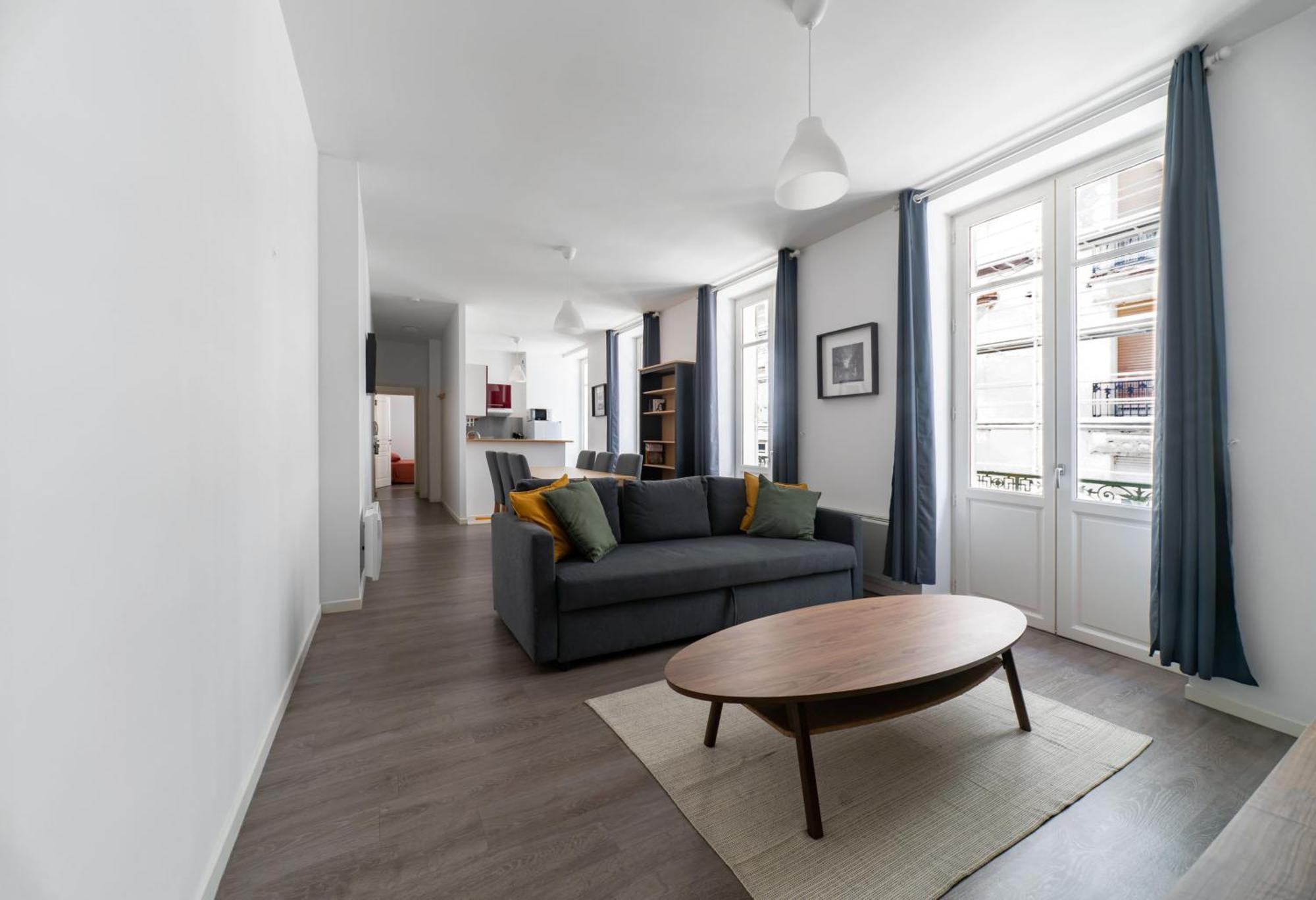 Le Brit - Grand Appartement Design, 3 Chambres, Centre Ville Βισύ Εξωτερικό φωτογραφία